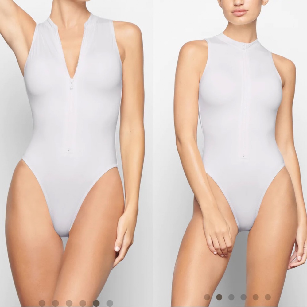 SKIMS - SWIM ZIP FRONT SLEEVELESS ONE PIECE - MARBLE ⚪️